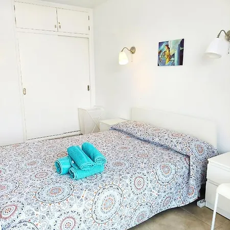 Blu Apartment, Wifi Free Pool View