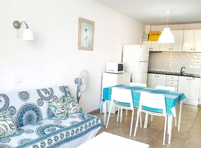 Blu Apartment, Wifi Free Pool View Costa del Silencio