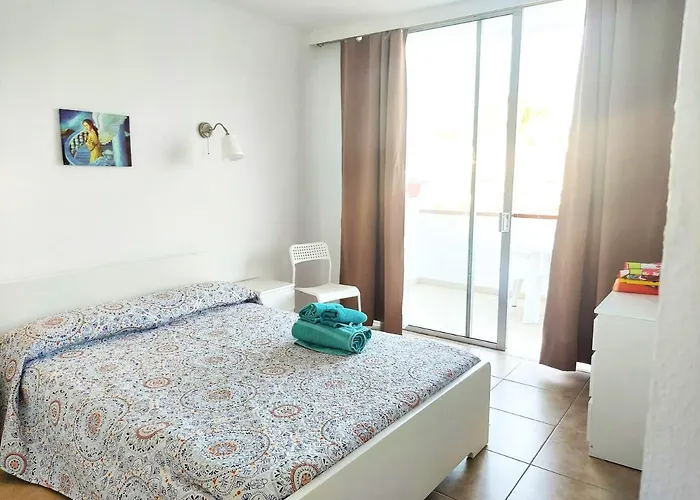 Blu Apartment, Wifi Free Pool View *